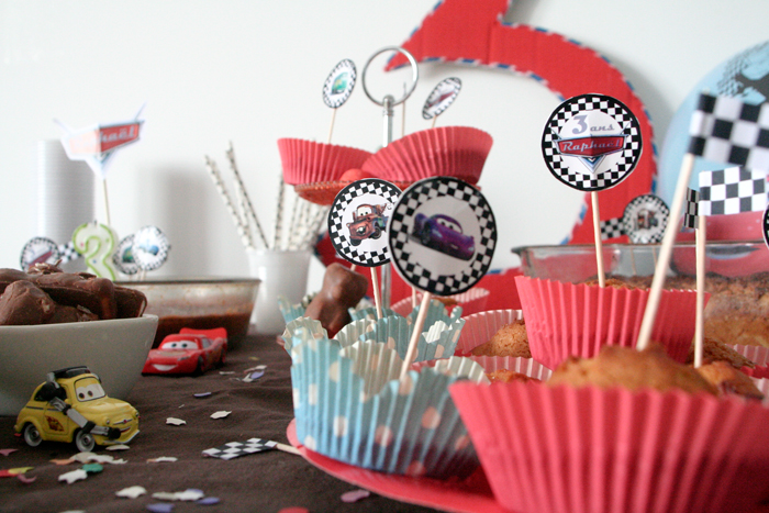 ❥ Décoration d'anniversaire 3 ans ⇢ CARS – F A M I L Y .