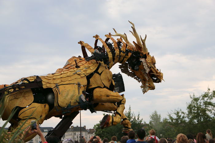 Dragon Long-Ma Machines de L'île